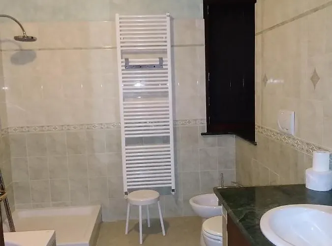 Casa Regina Alojamento de Acomodação e Pequeno-almoço Stroncone